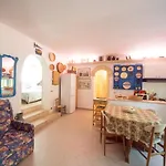 Trulli Girasoli E Viole Cocolicchio
