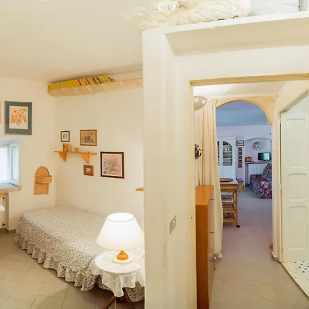 펜션 Trulli Girasoli E Viole