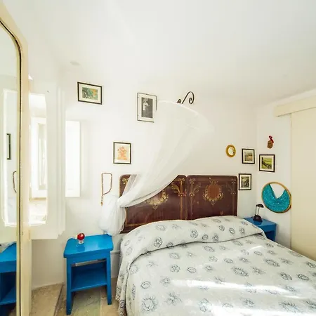 Trulli Girasoli E Viole Holiday home Cocolicchio