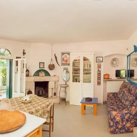 Trulli Girasoli E Viole Dom wakacyjny *